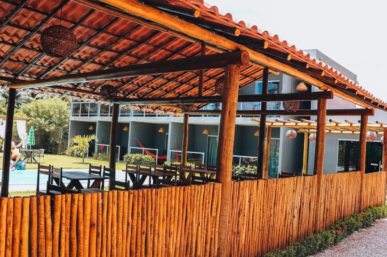 Pousada Pe Na Areia Sao Miguel dos Milagres Bagian luar foto