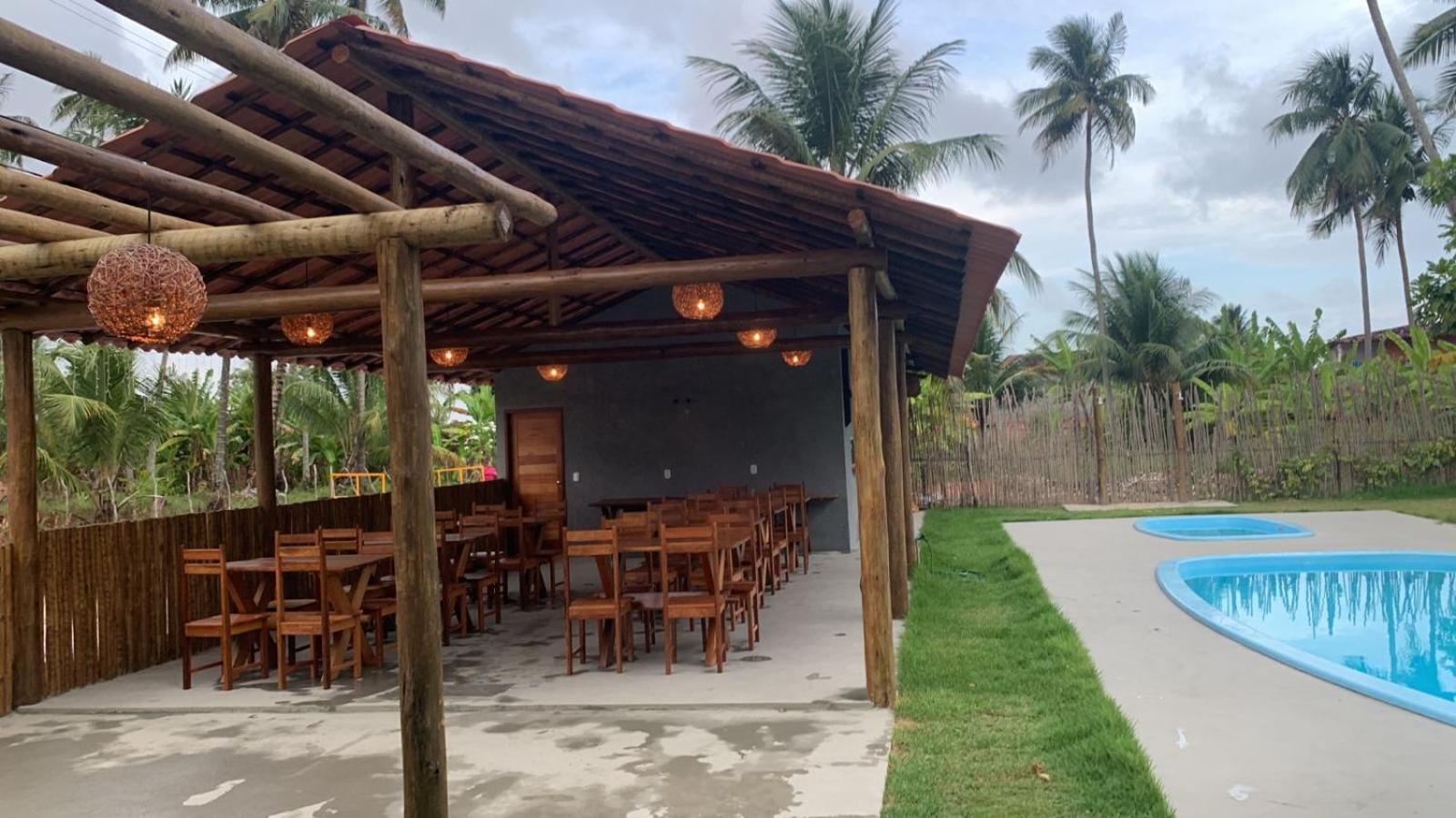 Pousada Pe Na Areia Sao Miguel dos Milagres Bagian luar foto